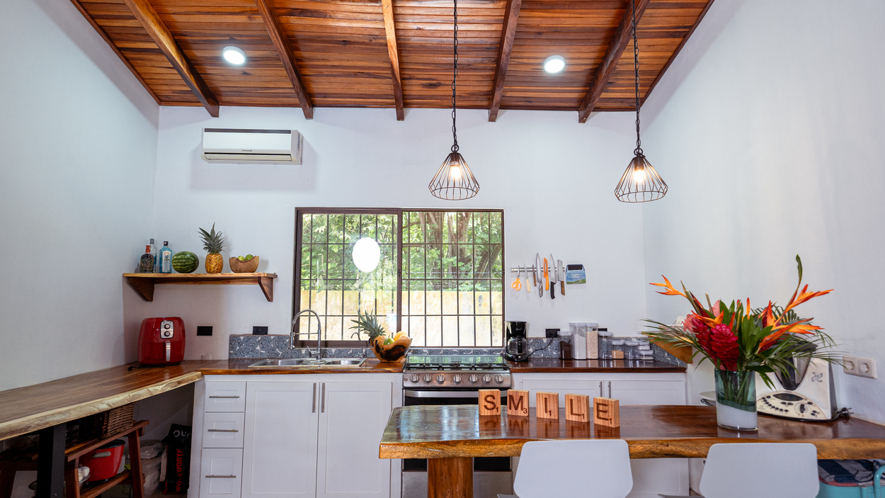 Income-Generating Tropical Oasis: 7-Unit Property on a Large Lot Minutes from Tamarindo