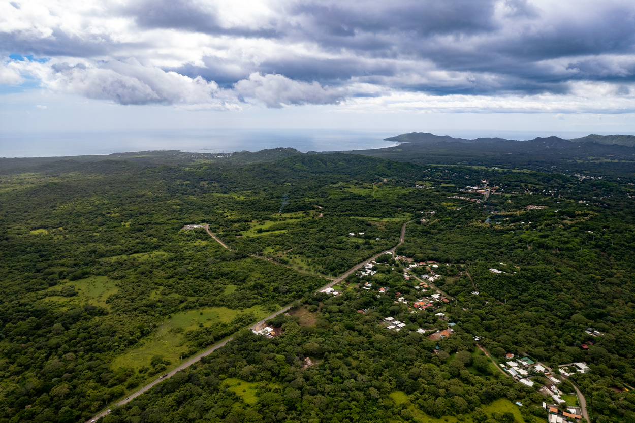 Income-Generating Tropical Oasis: 7-Unit Property on a Large Lot Minutes from Tamarindo