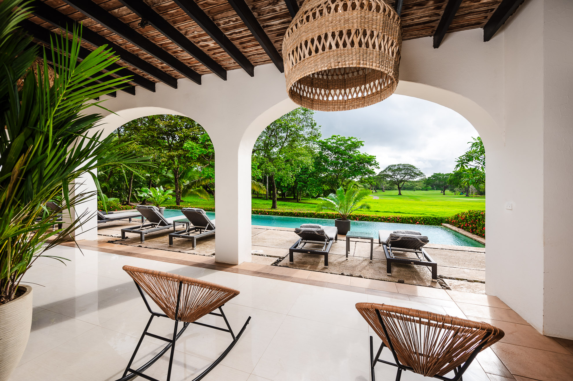 Sophisticated 4-Bedroom Luxury Villa in Hacienda Pinilla