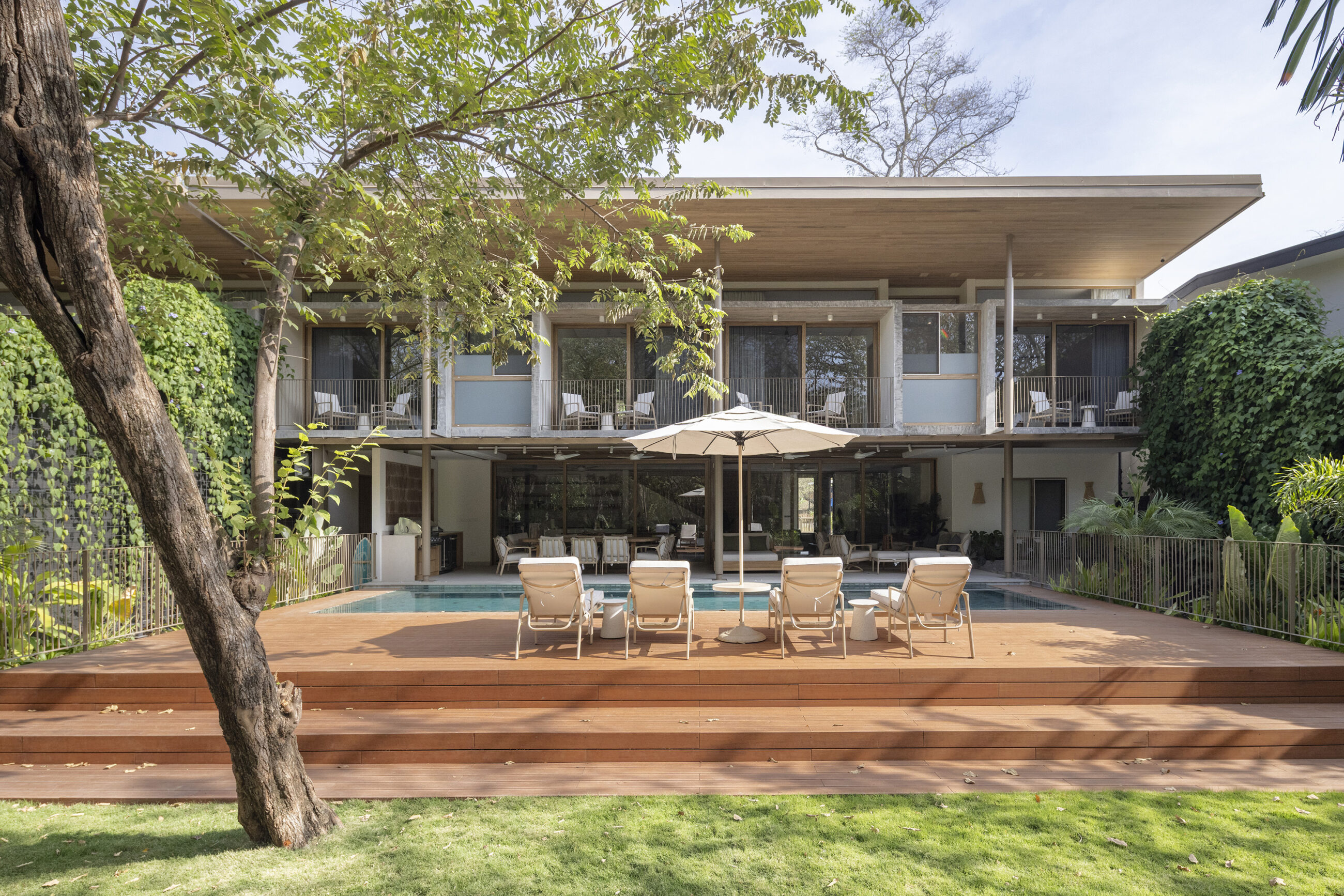 Casa Prana - High-End Beach Mansion in Playa Grande, Thoughtfully Crafted for You