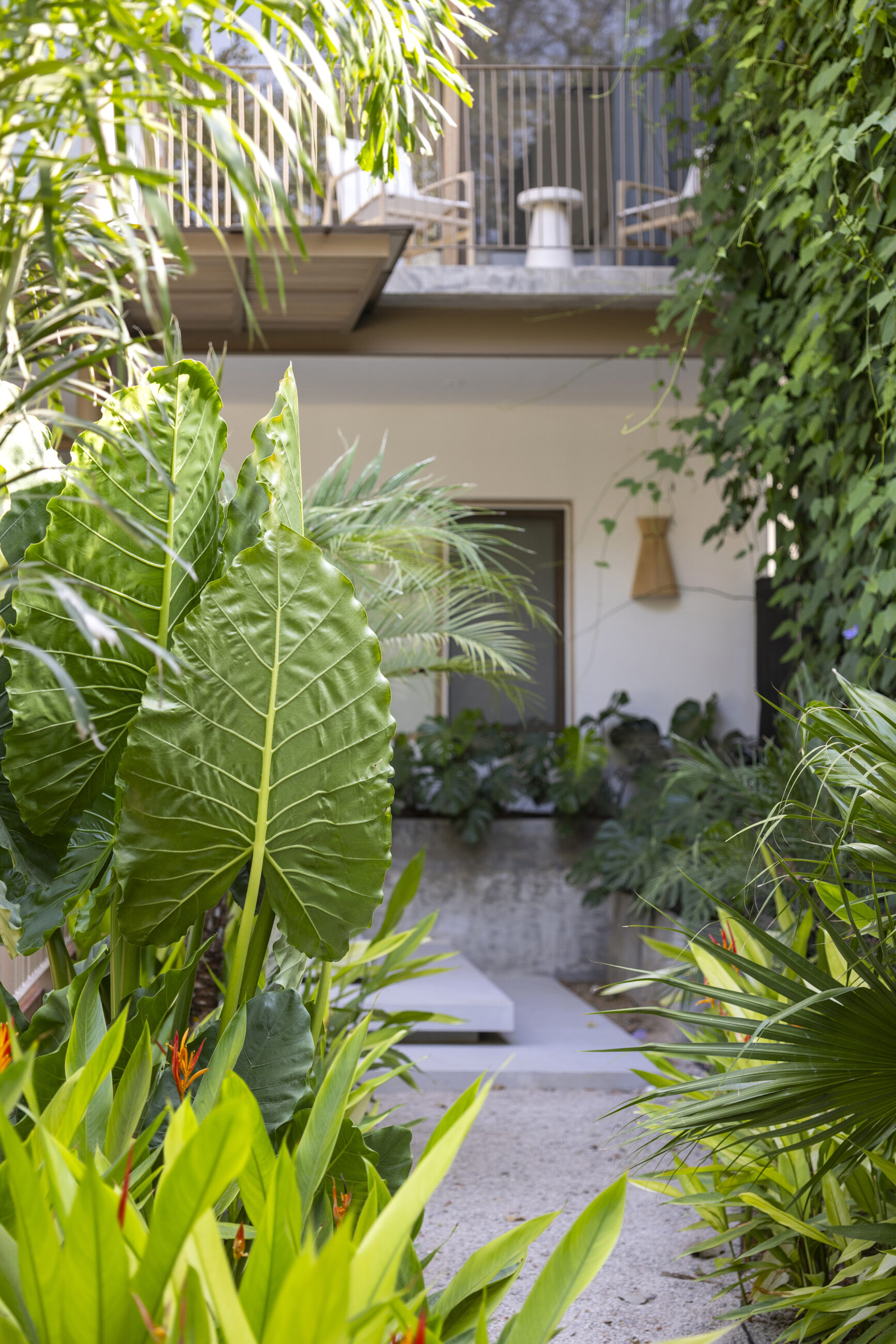 Casa Prana - High-End Beach Mansion in Playa Grande, Thoughtfully Crafted for You