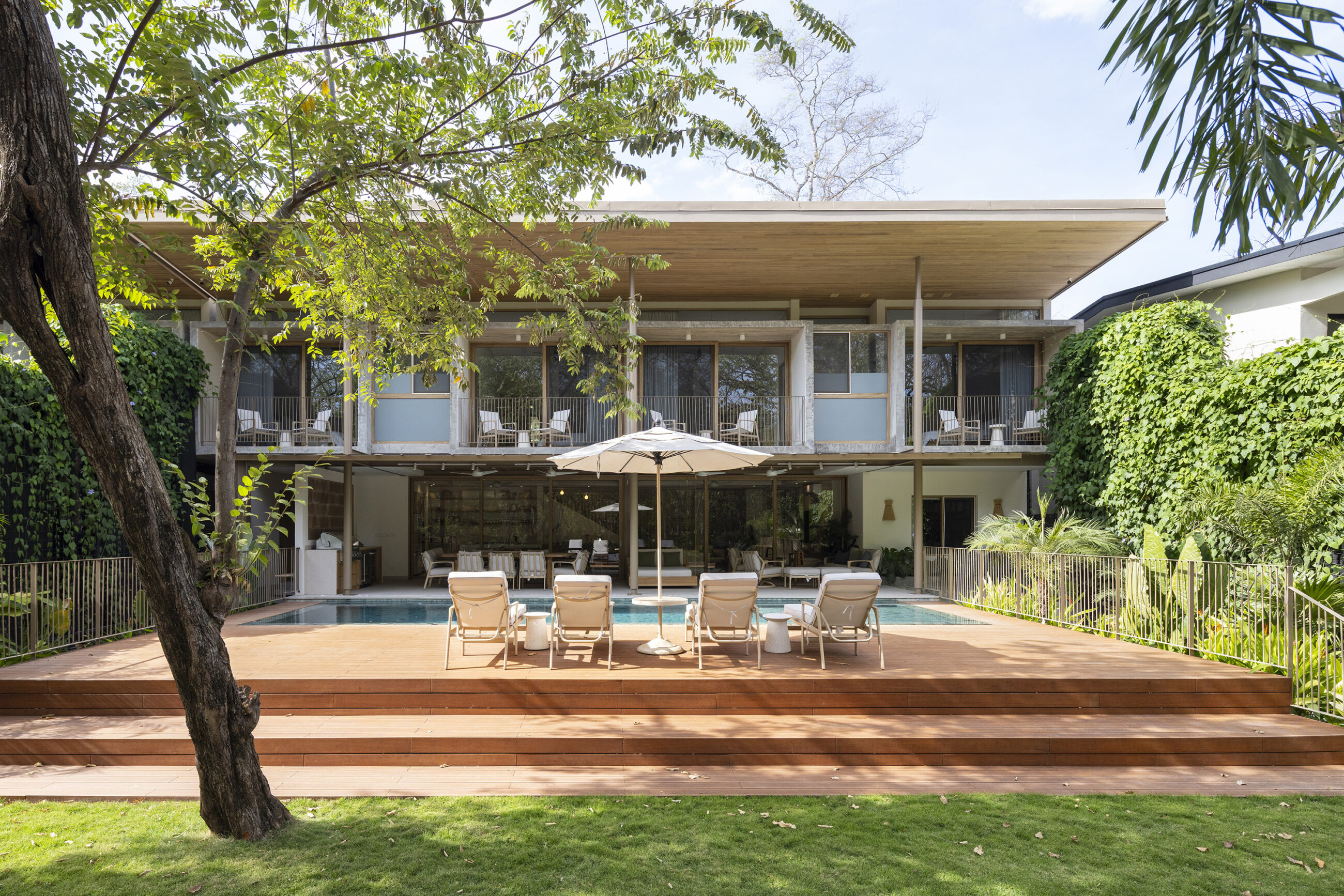 Casa Prana - High-End Beach Mansion in Playa Grande, Thoughtfully Crafted for You