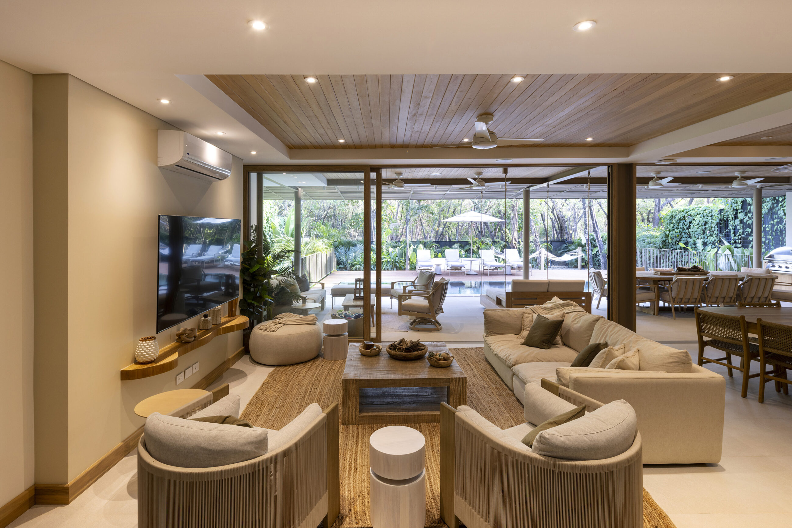 Casa Prana - High-End Beach Mansion in Playa Grande, Thoughtfully Crafted for You