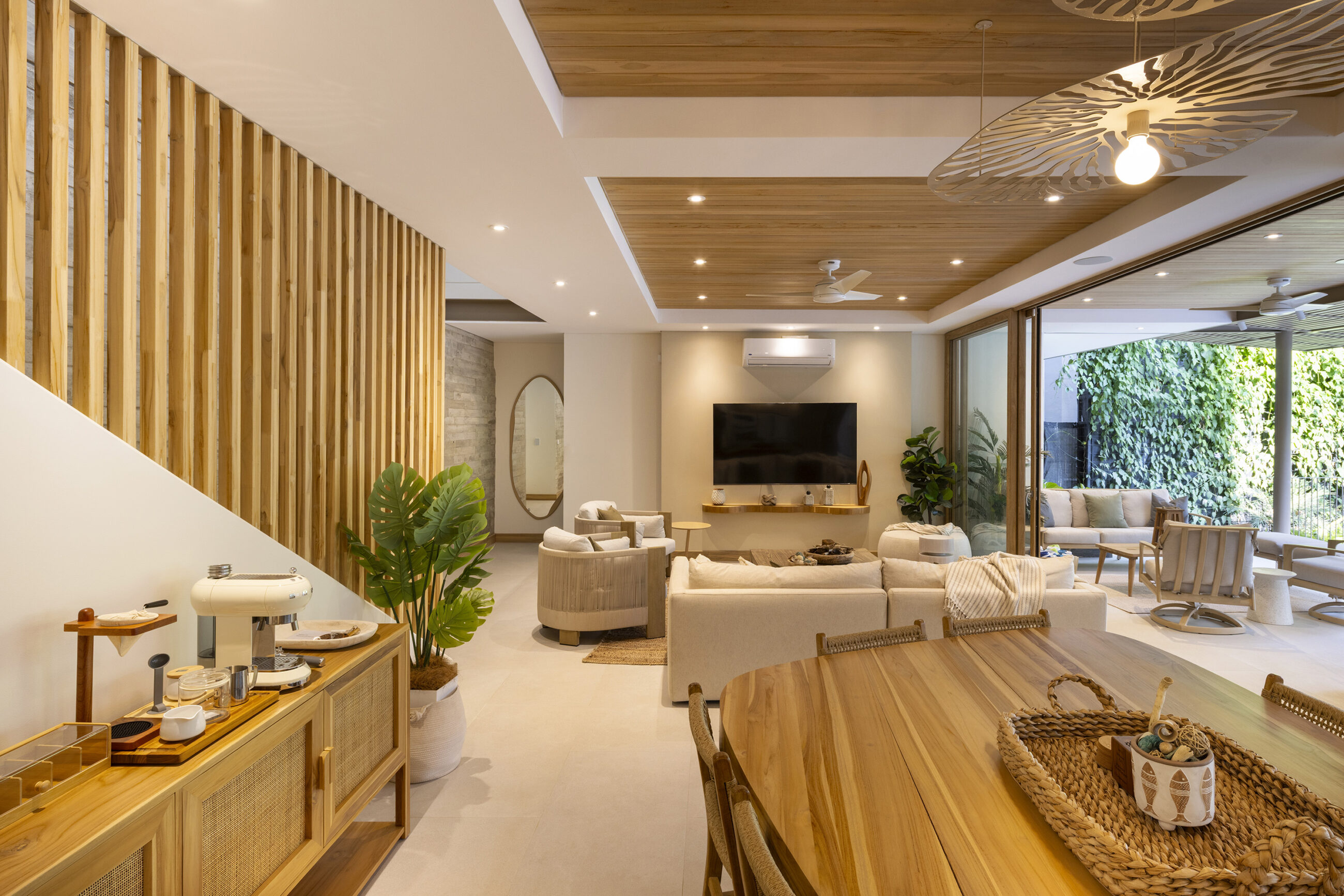 Casa Prana - High-End Beach Mansion in Playa Grande, Thoughtfully Crafted for You