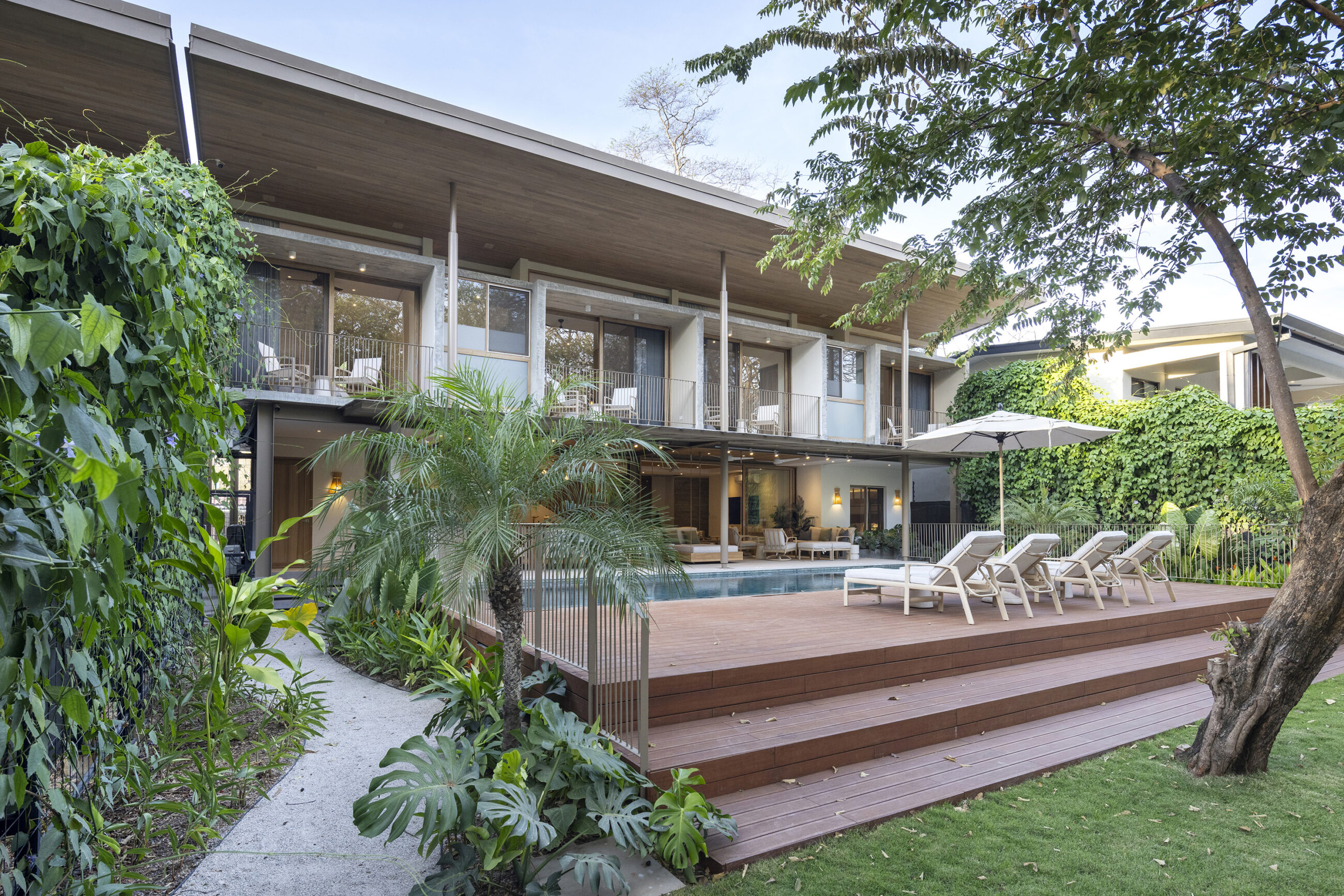 Casa Prana - High-End Beach Mansion in Playa Grande, Thoughtfully Crafted for You