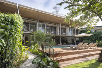 Casa Prana - High-End Beach Mansion in Playa Grande, Thoughtfully Crafted for You