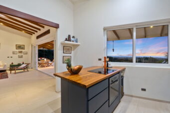 Casa Los Roques: Architectural 180 Degree Ocean-View Masterpiece in Playa Negra – Finca Los Pargos